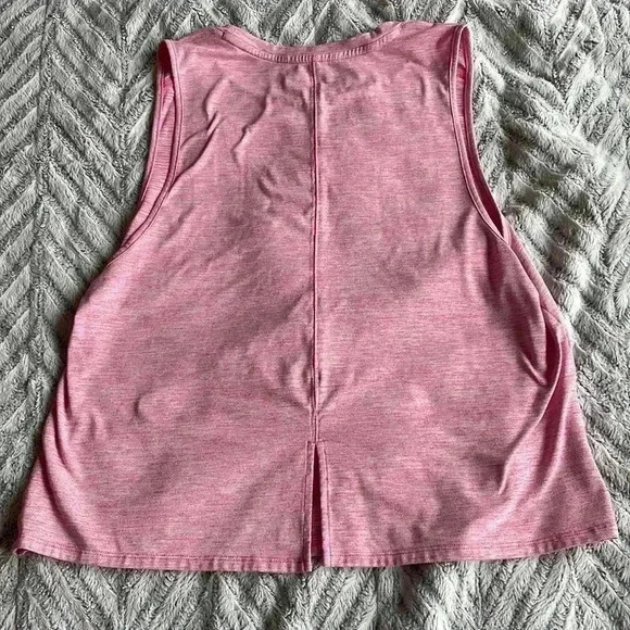 Puma pink muscle tank‎ top size large - Picture 4 of 4